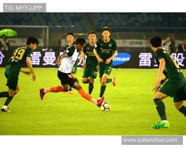 武汉卓尔与杭州绿城精彩对决直播全程回顾与分析